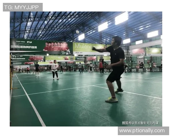 南京羽毛球队灵活应变的训练与战术探索之路 南京羽毛球队灵活应变的训练与战术探索之路