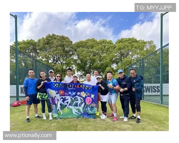 上海网球队实力揭秘:网球巨献背后的训练与成就分析 上海网球队实力揭秘:网球巨献背后的训练与成就分析