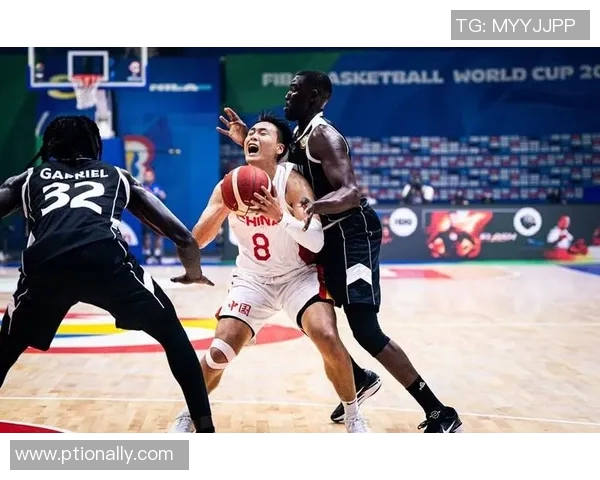 南京篮球队边路渗透战术解析与深度剖析助力球队提升竞争力 南京篮球队边路渗透战术解析与深度剖析助力球队提升竞争力