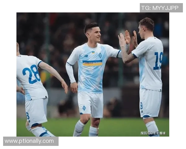 根特与基迪纳摩激战正酣比分揭晓精彩瞬间回顾