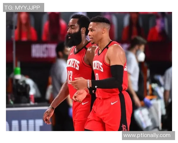 火箭与雷霆激战全场精彩回放分析与赛后点评