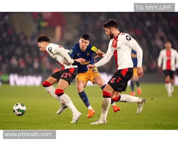 阿尔克马尔与奥斯的精彩对决比分分析与赛后点评