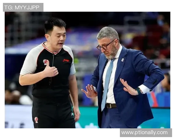 翟晓川的篮球之路：从青涩少年到CBA明星球员的成长故事